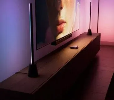 Foto paket kemasan kotak penjualan Bocoran Philips Hue Play Sync Box Lite: Hemat tapi Hanya 1 P