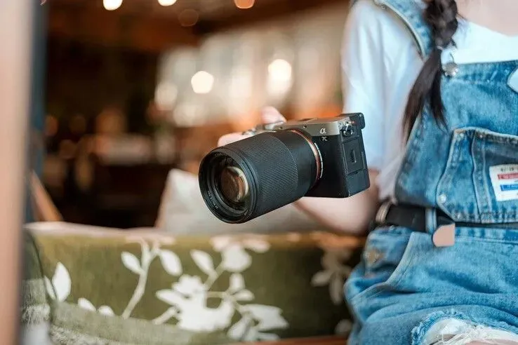 Ilustrasi csm ttartisan 85mm2 9355a0cd99 Lensa Potret 85 mm f/1.8 Hadir dengan Autofokus Mulai Rp1,6