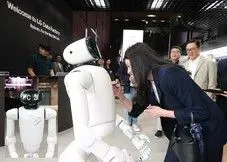 Ilustrasi csm lg data factory 02 dde9b5432d LG Siapkan 100.000 Jam Data untuk Menantang Robot Tesla
