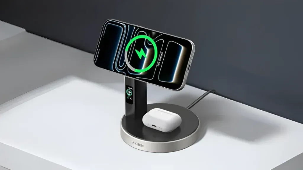 Foto desain fisik docking station Ugreen Rilis Stand Charger Qi2 25W Lengkap Kipingin Aktif &