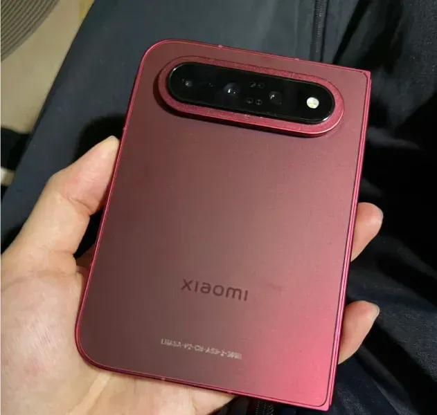 Ilustrasi xiaomi 18 fold  1 Xiaomi 18 Fold Jadi Ponsel Pertama dengan LPDDR6