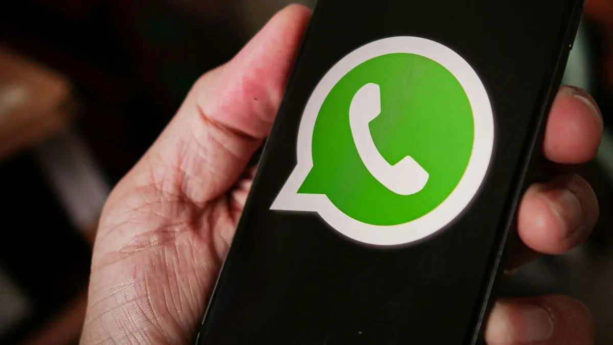 Ilustrasi cara memblokir chat spam WhatsApp dari nomor asing