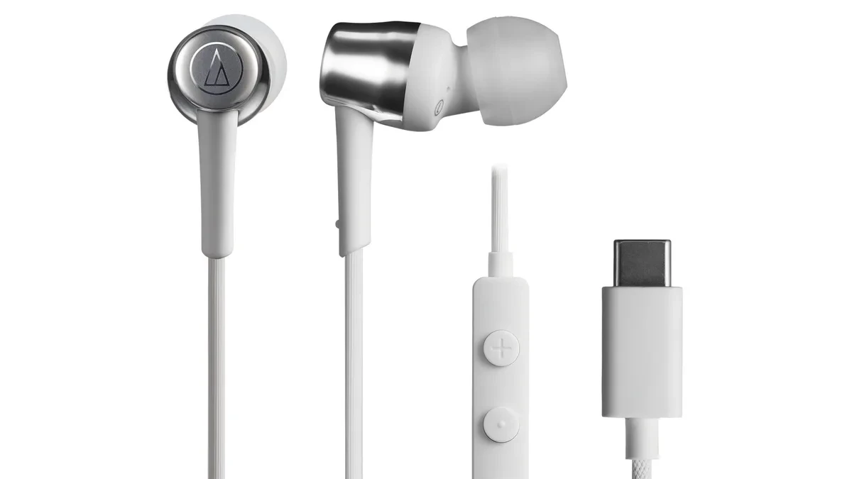Audio-Technica ATH-CKD30C earbud USB-C berkabel warna hitam