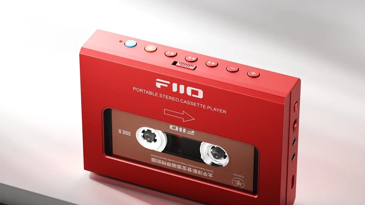 Pemutar kaset pita portabel Fiio CP11 warna-warni dengan fitur Bluetooth