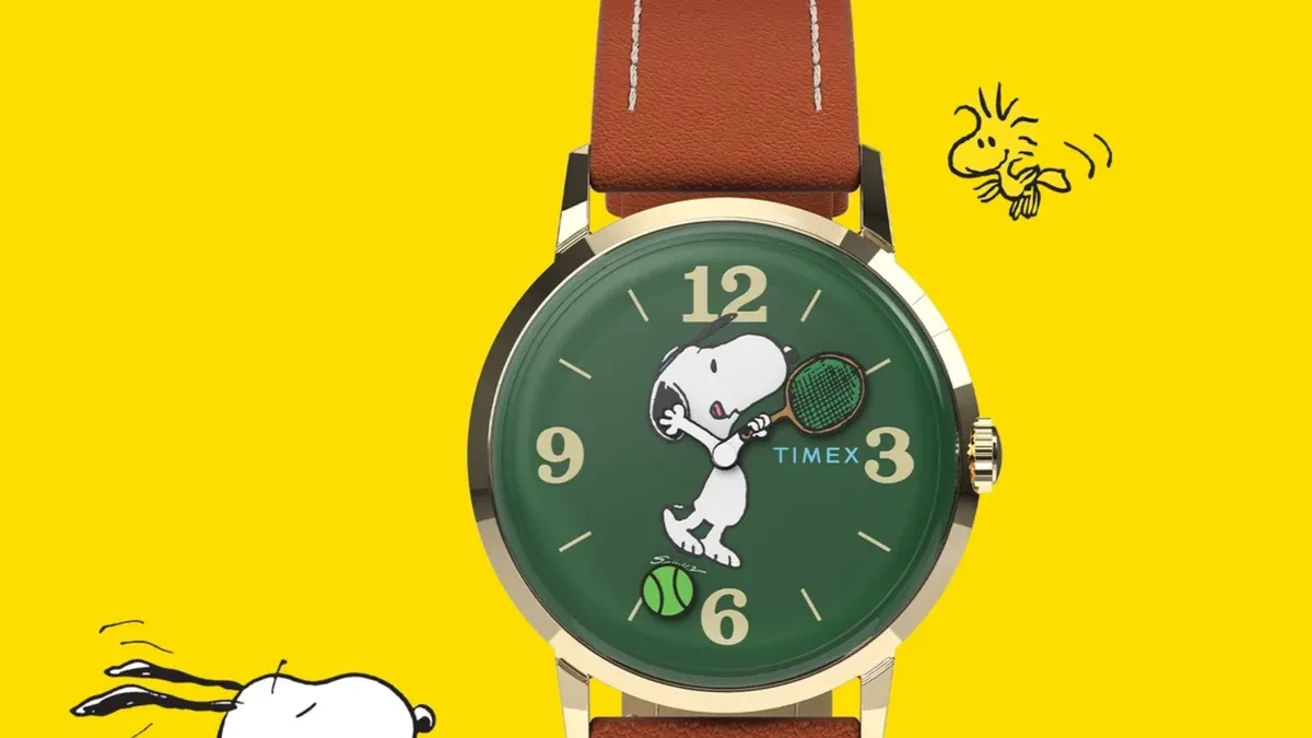 Jam tangan mekanik Timex Marlin Snoopy Tennis warna hijau emas