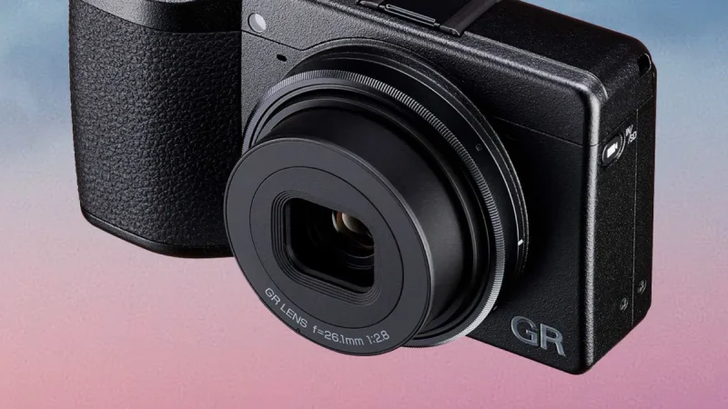 Ricoh GR IVx Bawa Sensor APS-C ke Saku dengan Lensa 40 mm