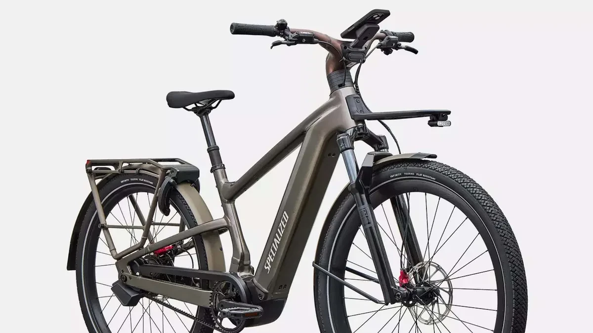 Specialized Turbo Vado 3 6.0 IGH e-bike dengan radar Garmin dan transmisi otomatis
