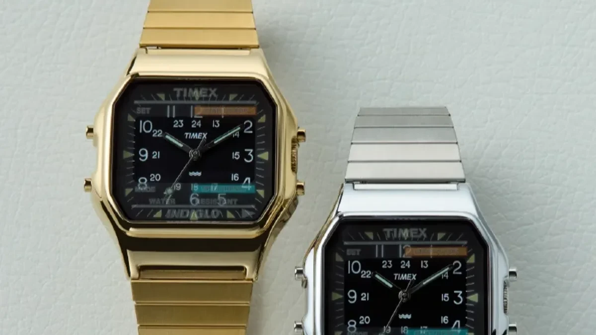 Jam tangan edisi terbatas Timex x BEAMS Square Camper dengan perpaduan dial analog dan cangkang digital