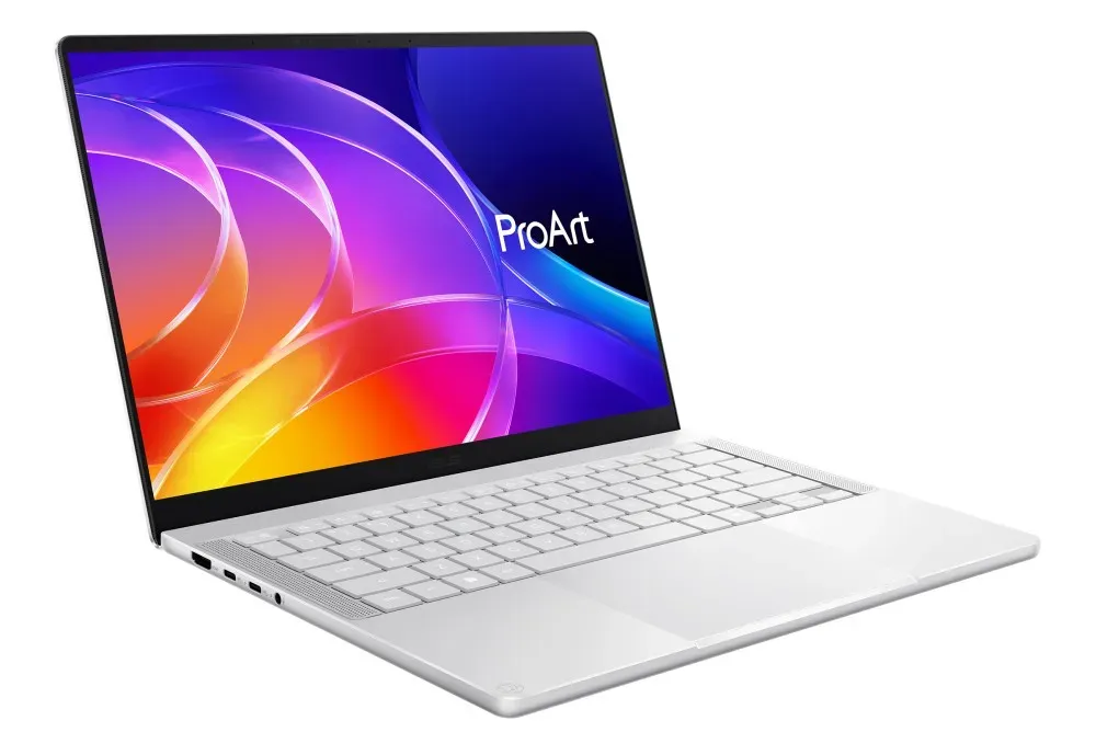 Tampilan sudut Asus ProArt P14 berukuran 14 inci
