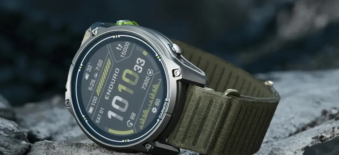 Sensor kesehatan dan EKG pada Garmin Enduro 4
