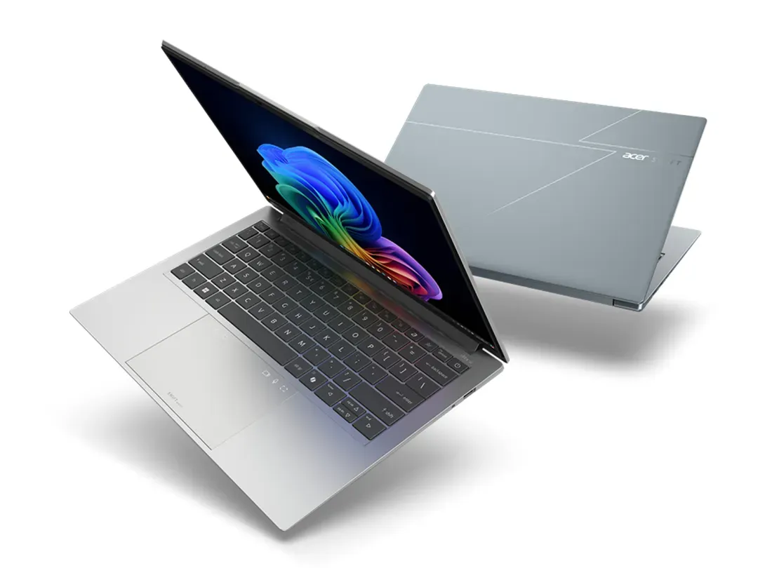 Foto tampak bagian bawah dan ventilasi Usung Layar OLED 120Hz dan Grafis Arc B390, Acer Swift Go 14