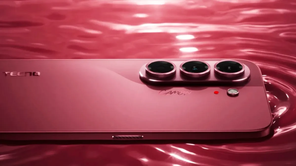 Tecno Camon Slim 5G dengan bodi tipis dan modul kamera belakang