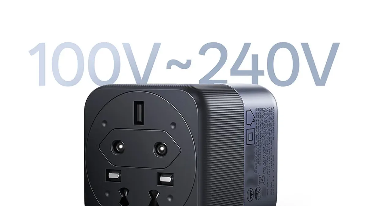 Charger Travel Ringkas Berdaya 65W dengan Desain Steker Putar Universal Praktis