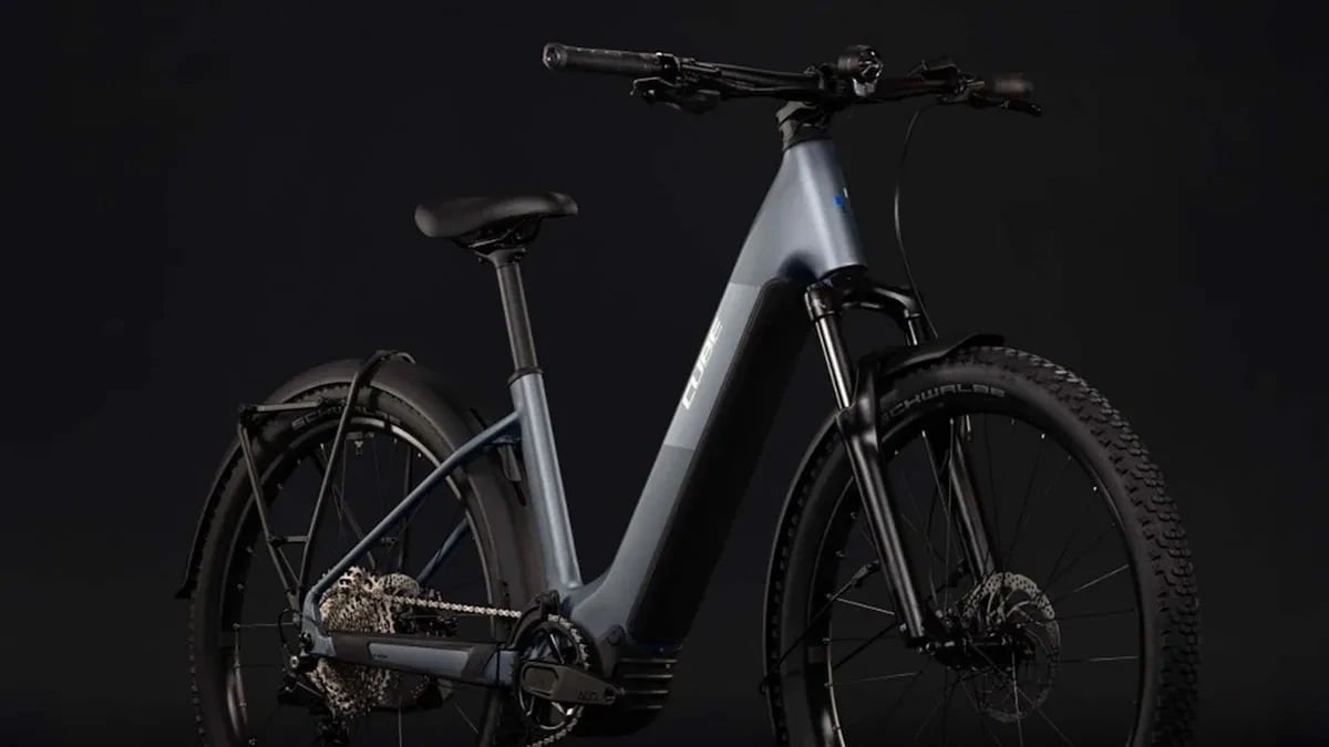 Cube Reaction Hybrid Performance 720 FE Wave 2027 e-MTB dengan motor Bosch