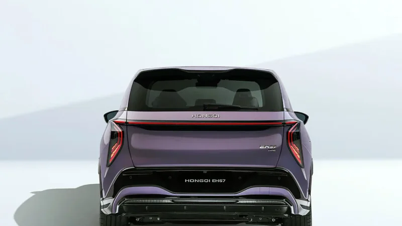 Mobil Listrik Hongqi EHS7 Pakai Sunroof Perovskite Tambah Jarak 80 KM