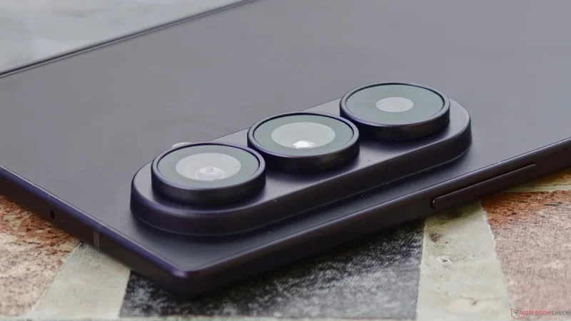 Punya Suara Dahsyat, Posisi Speaker Samsung Z Fold 8 Mengundang Tanya