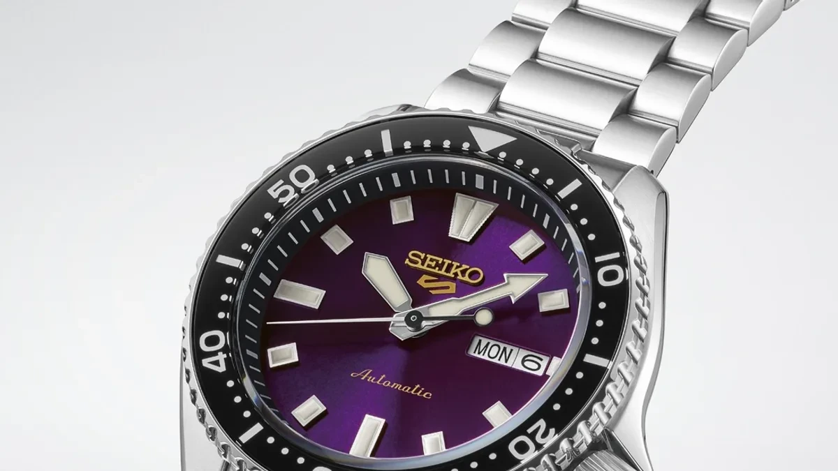 Jam tangan Seiko HDB003 Edo Purple dengan casing stainless steel dan bezel hitam