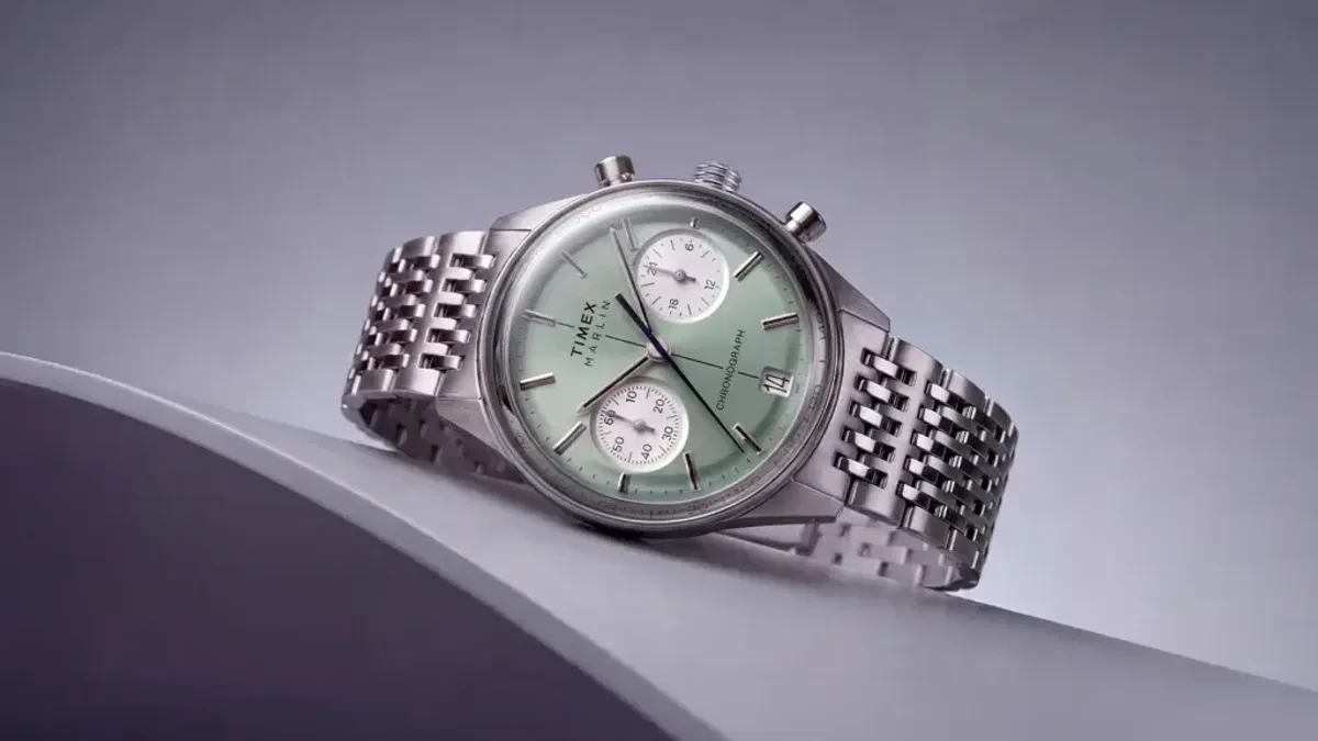 Timex Marlin Jet Chronograph jam tangan bergaya vintage 1960-an dengan mesin hibrida meca-quartz