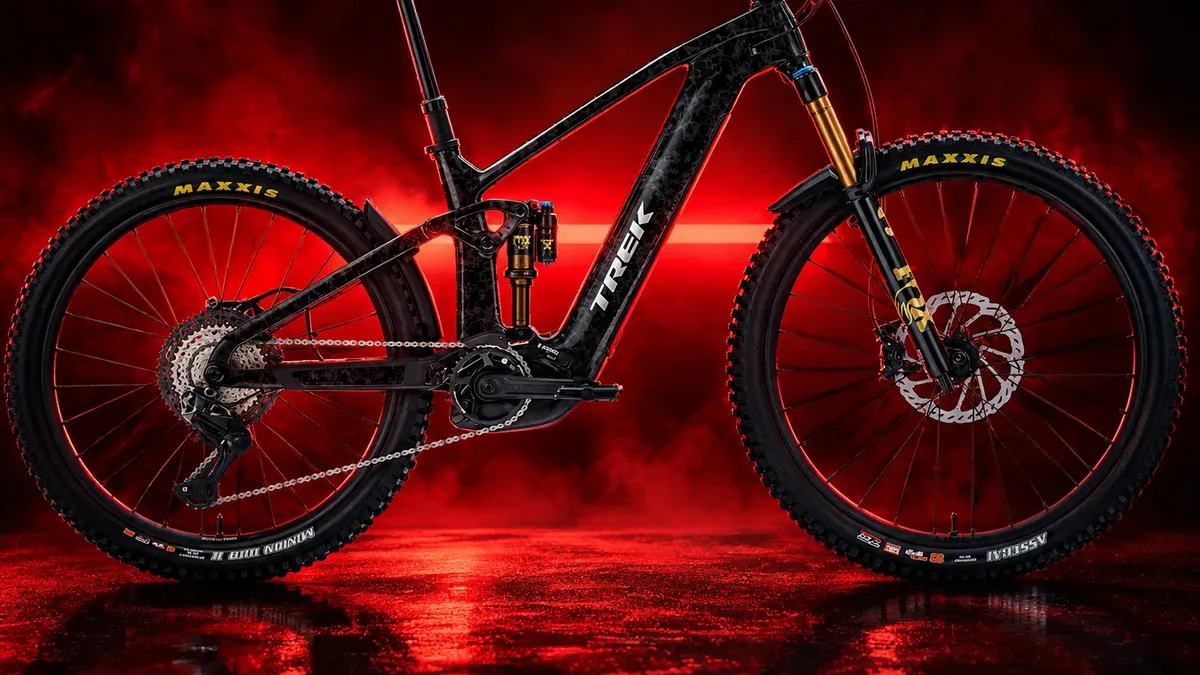 Standar Baru eMTB Full-Suspension dengan Kapasitas Baterai Jumbo