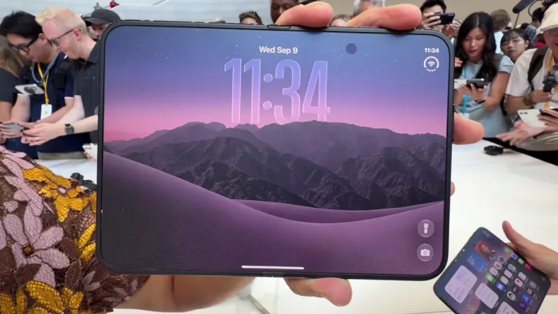 Usung Lapisan Nano-Texture, Begini Rahasia Layar Lipat iPhone Duo