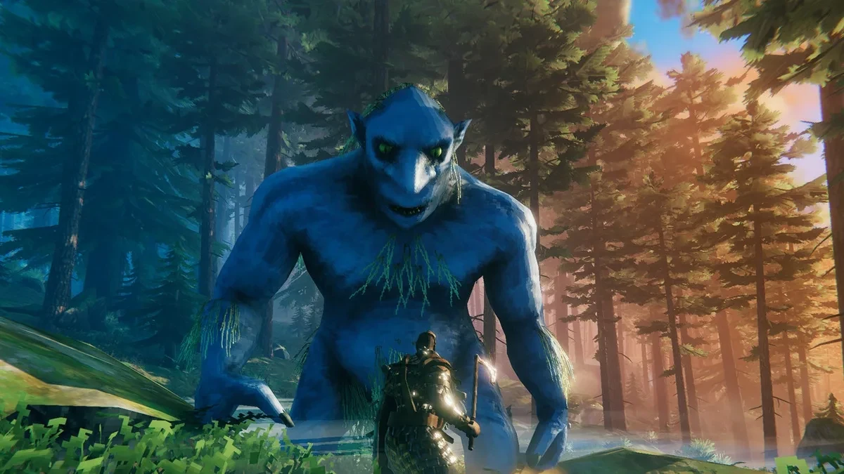 Karakter Viking dalam gim Valheim menjelajahi lanskap es di biome Deep North