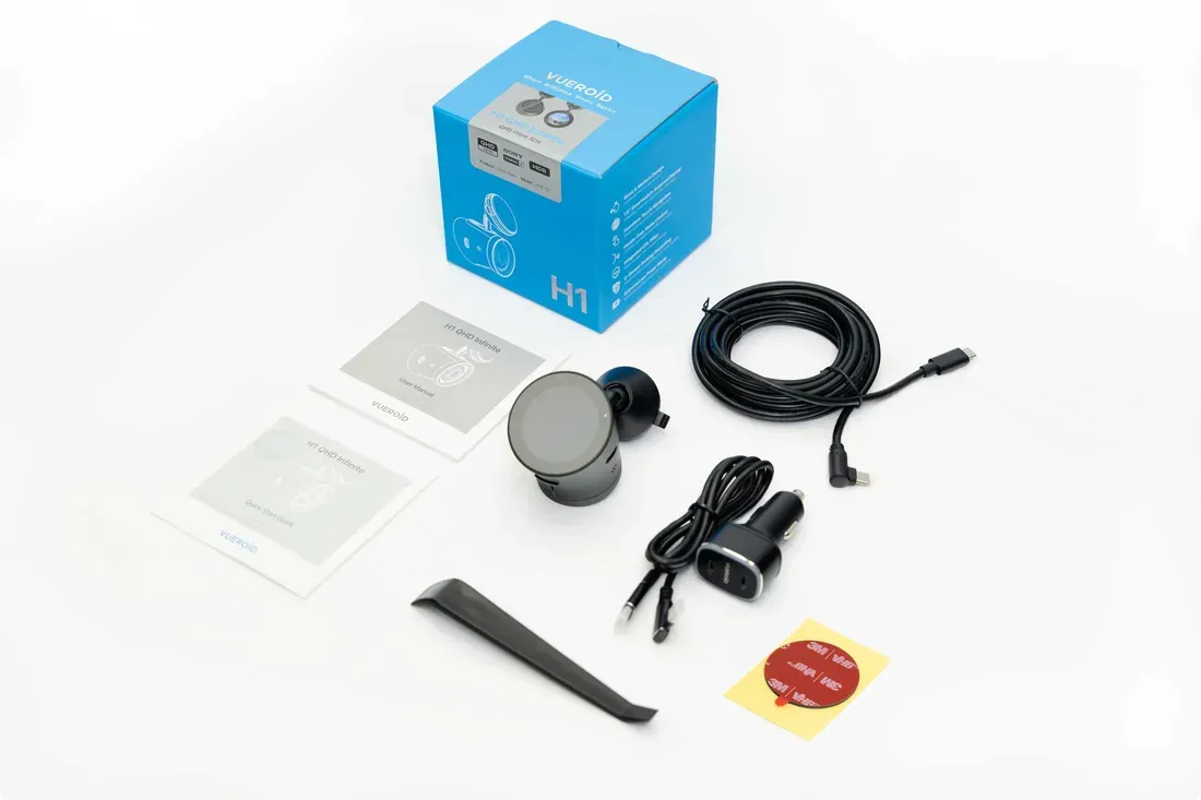 Kelengkapan paket penjualan dashcam Vueroid H1 QHD Infinite