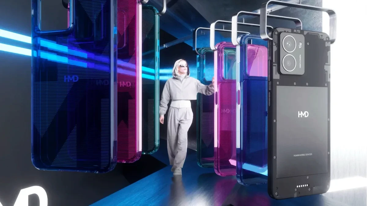 HMD Fusion HP modular dengan aksesori tambahan