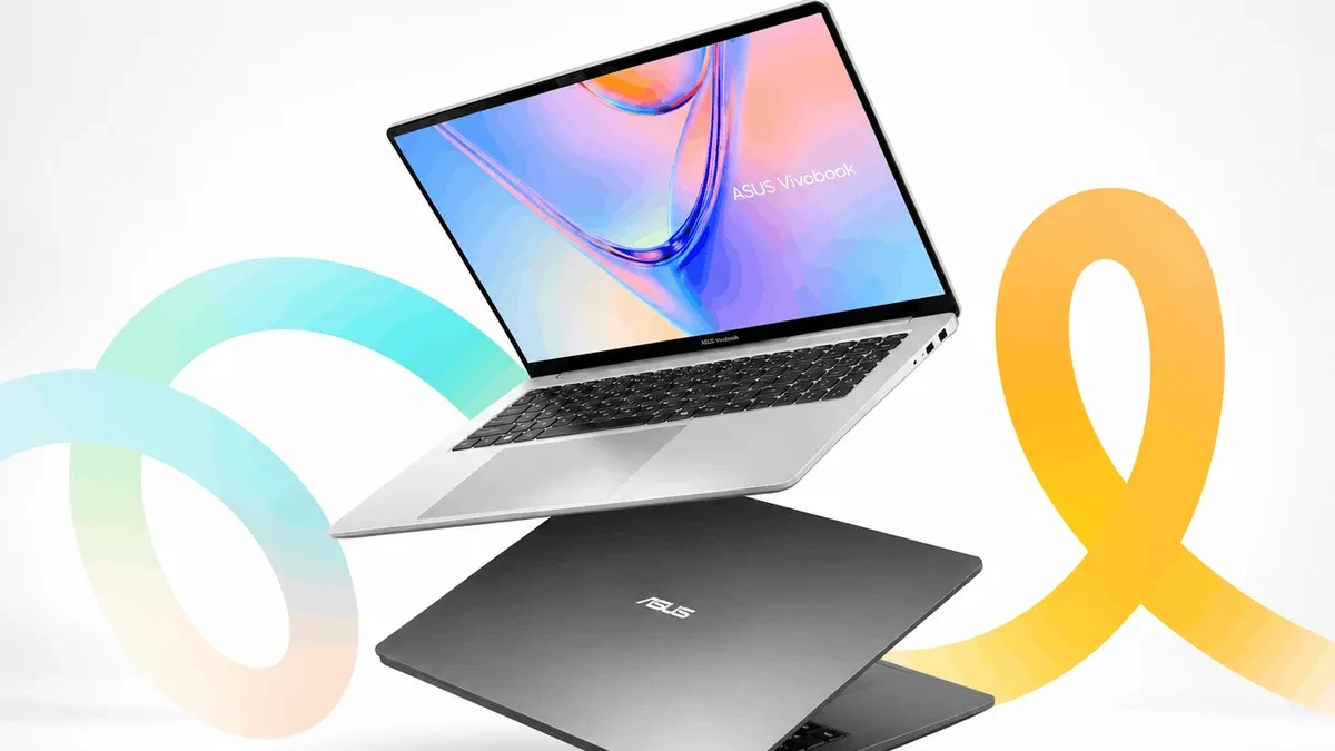 Duo laptop ASUS Vivobook S14 dan S16 tampak depan